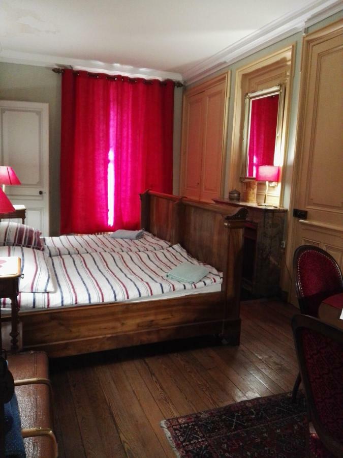 La Garde Chambres D'Hotes Charancieu Exteriér fotografie